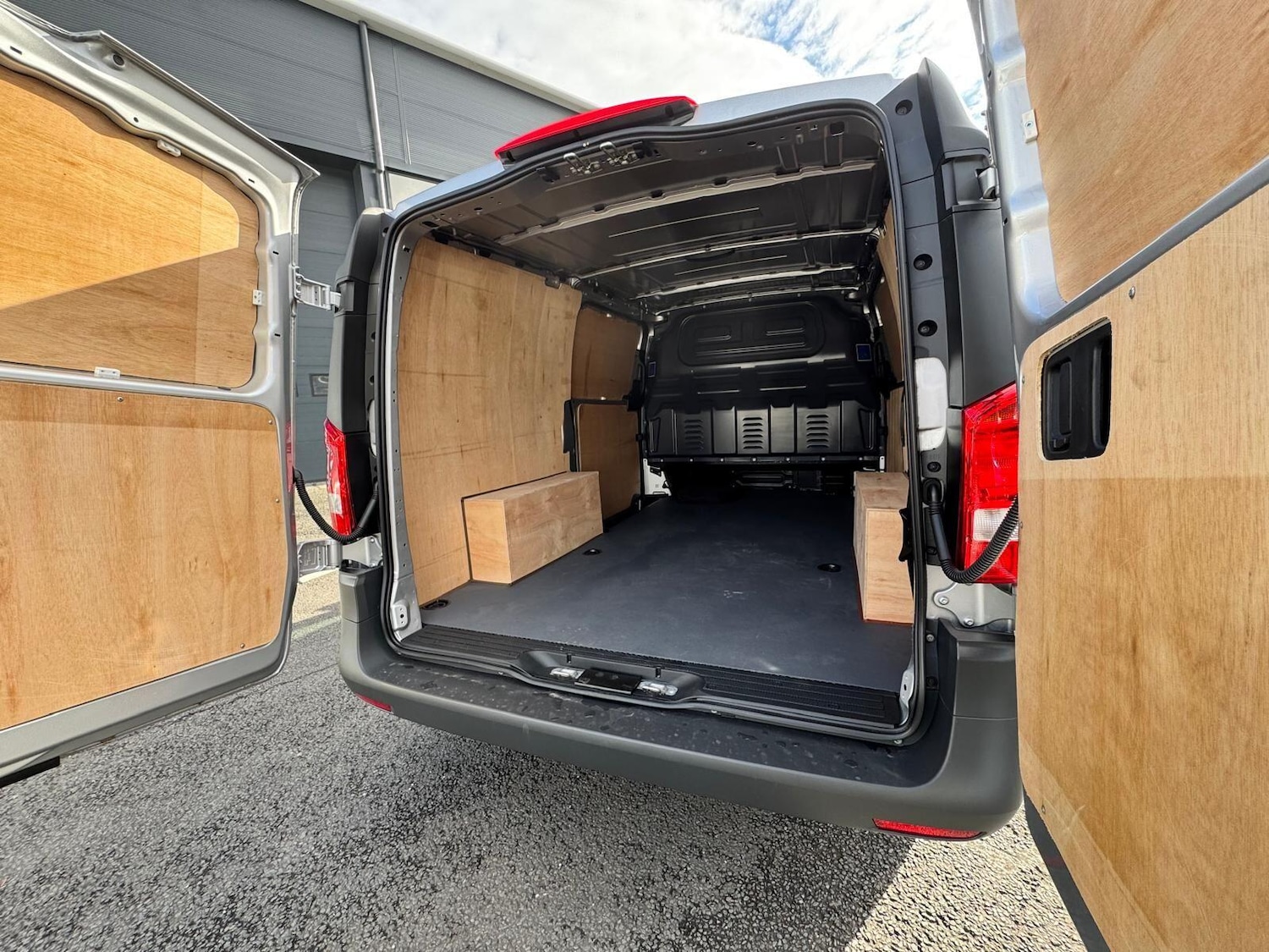 Used Mercedes-Benz Vito 2024 for sale - 76349170: Photo 18