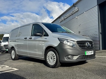 Mercedes-Benz - Vito