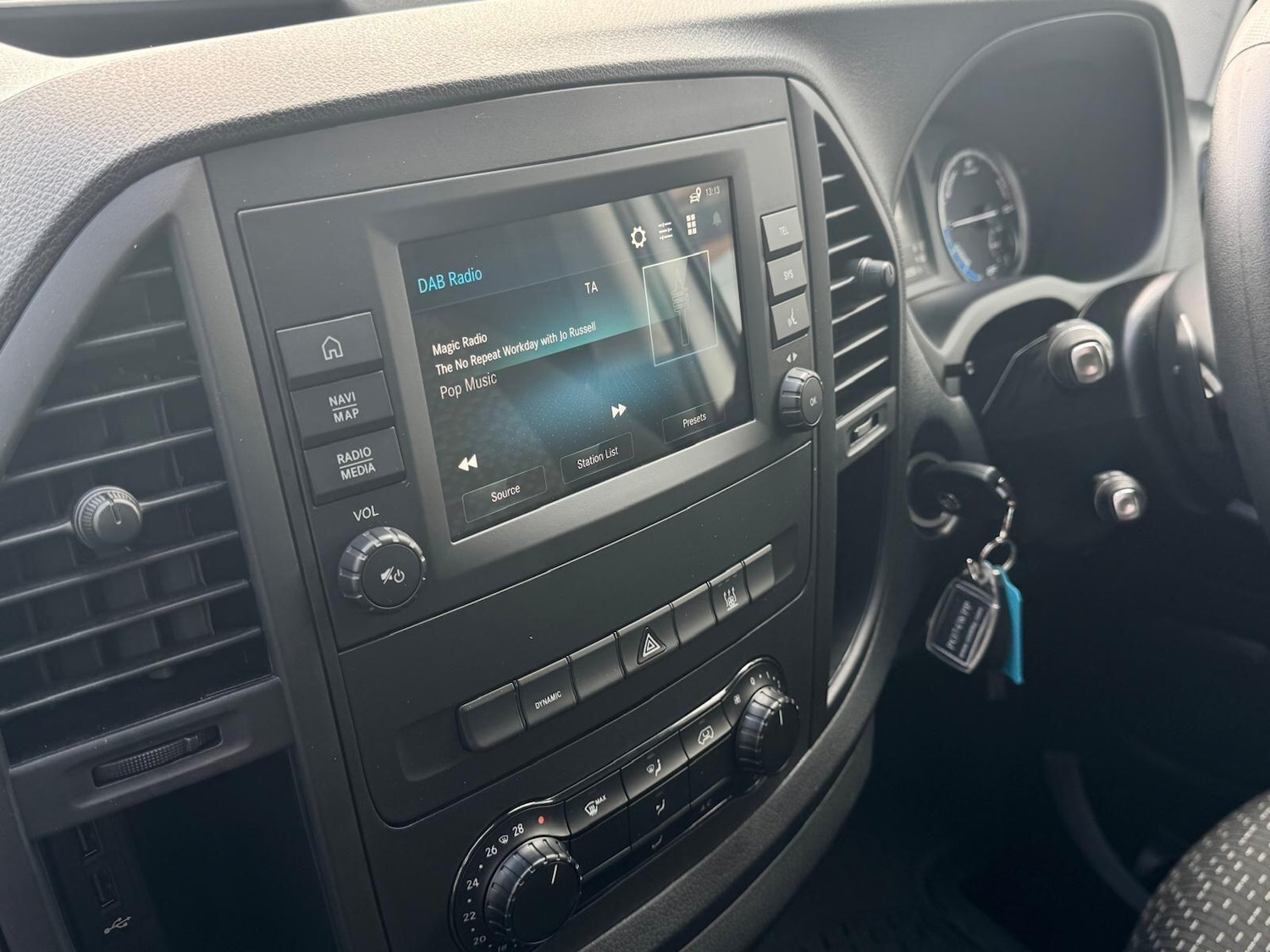 Used Mercedes-Benz Vito 2024 for sale - 76349170: Photo 35