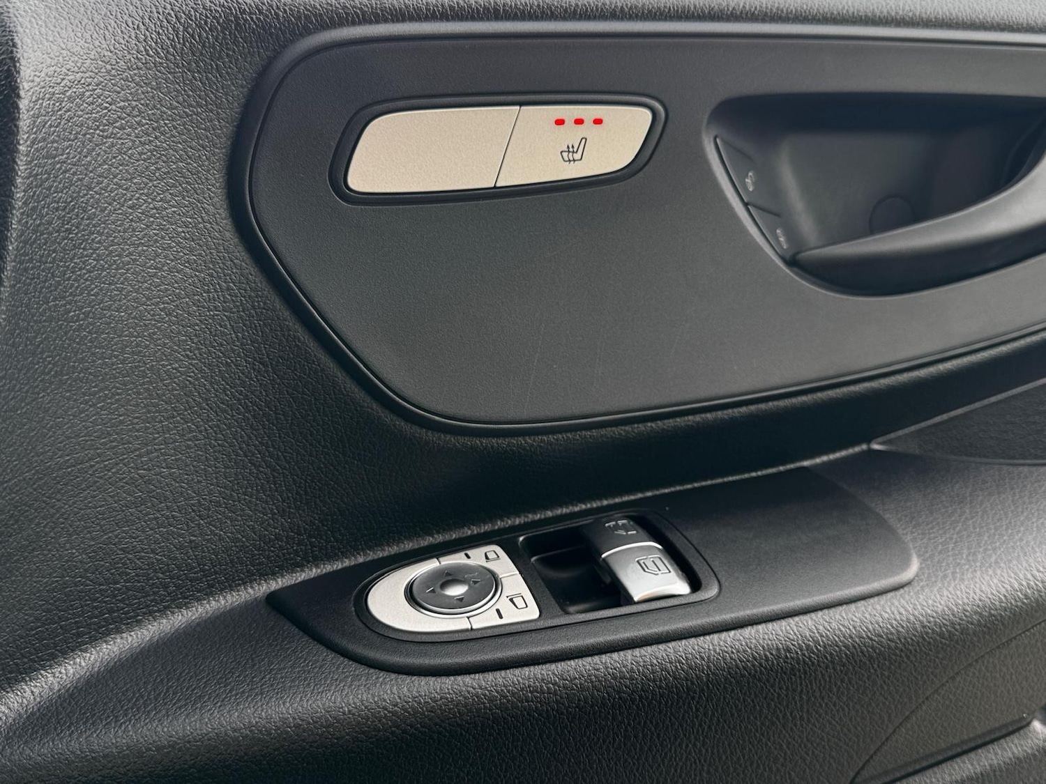 Used Mercedes-Benz Vito 2021 for sale - 77585713: Photo 24