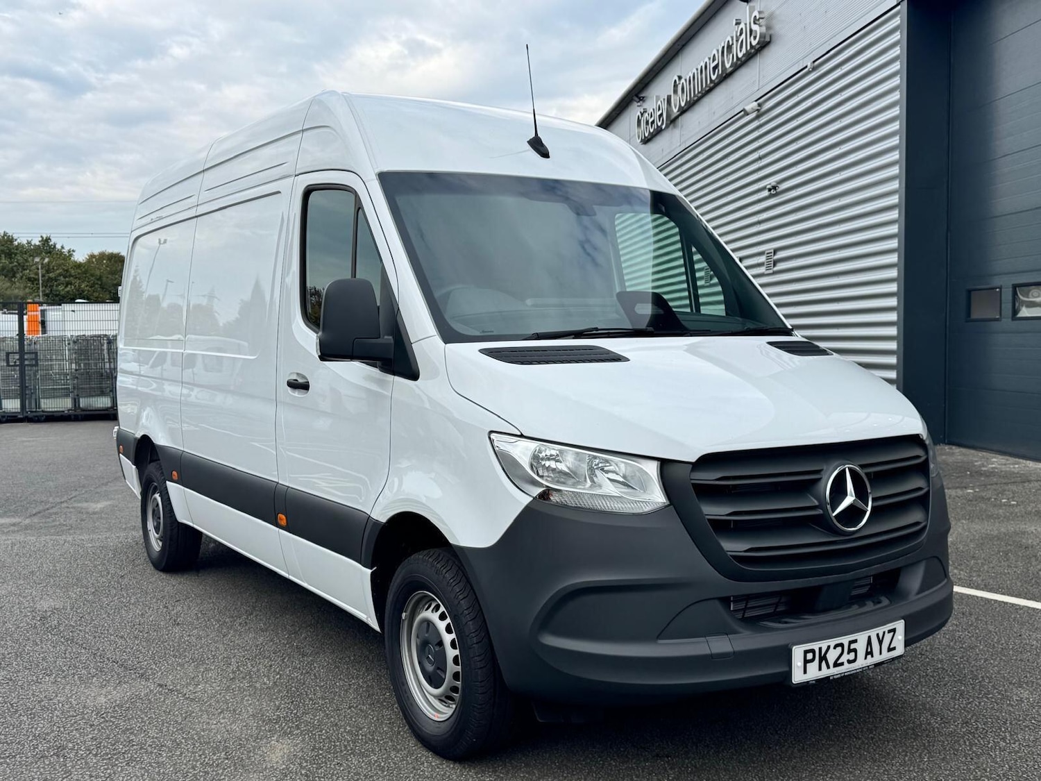 Used Mercedes-Benz Sprinter for sale - 76159228: Photo 1