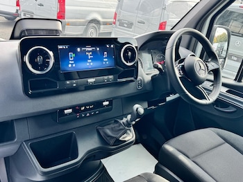 Used Mercedes-Benz Sprinter 2025 for sale - 76159228: Photo
