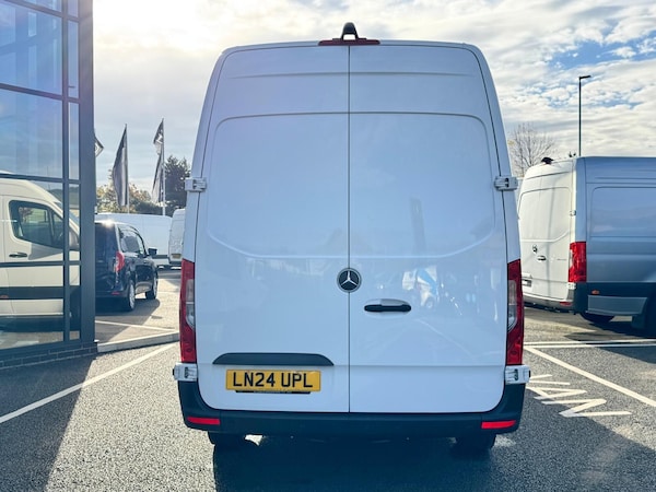 Used Mercedes-Benz Sprinter 2024 for sale - 76282805: Photo 8