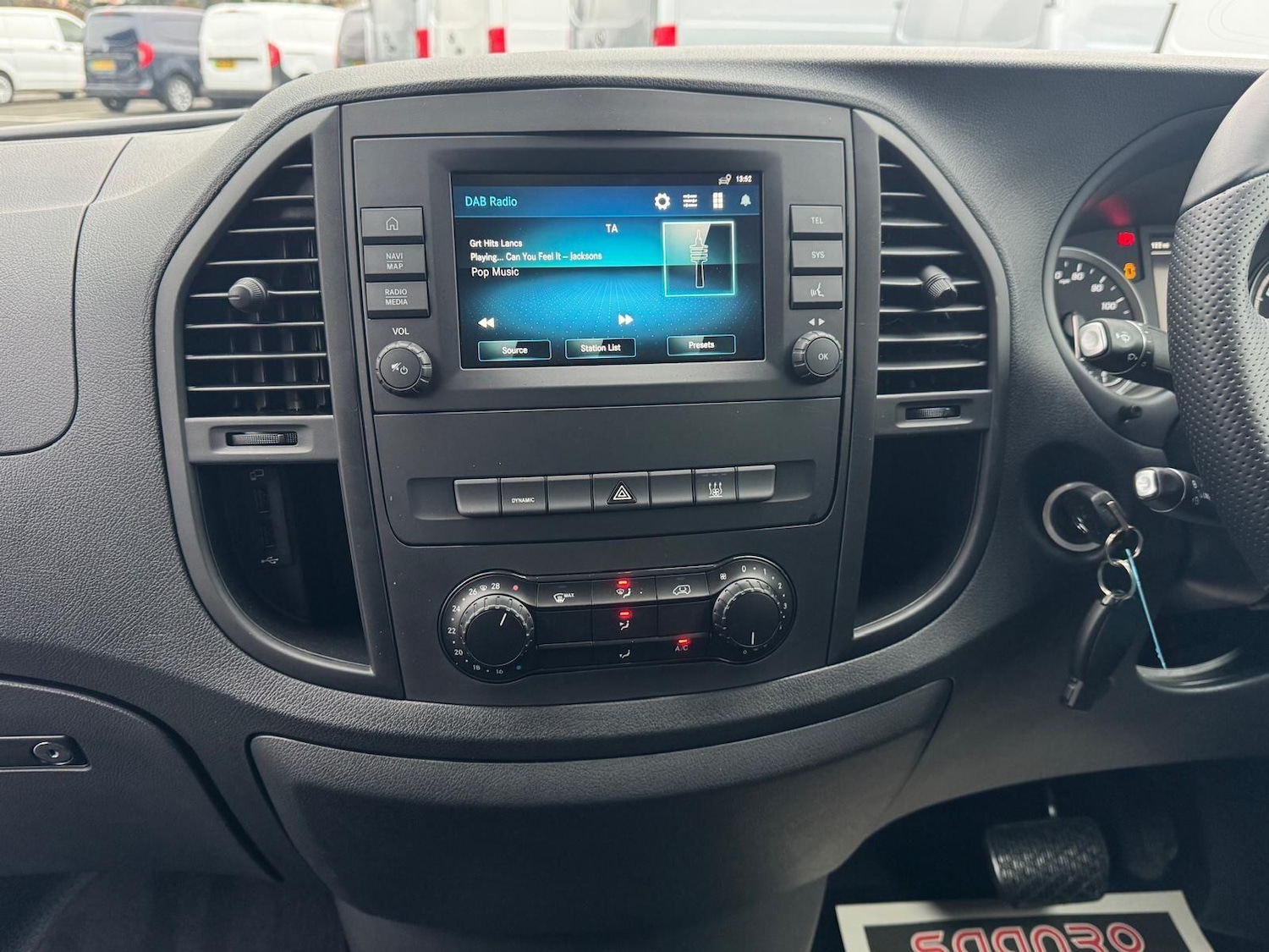 Used Mercedes-Benz Vito 2023 for sale - 77174430: Photo 27