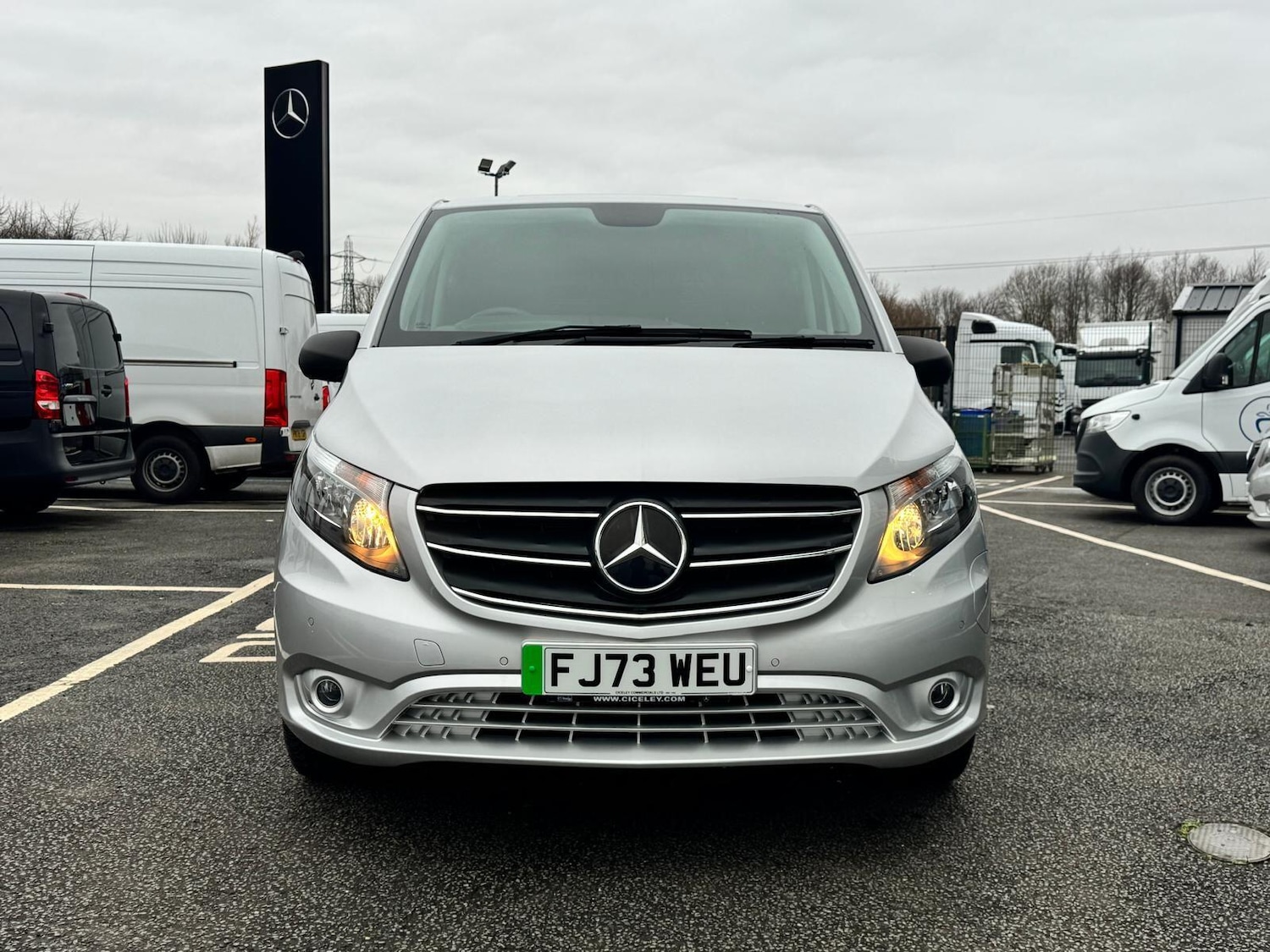 Used Mercedes-Benz Vito 2023 for sale - 77174430: Photo 3