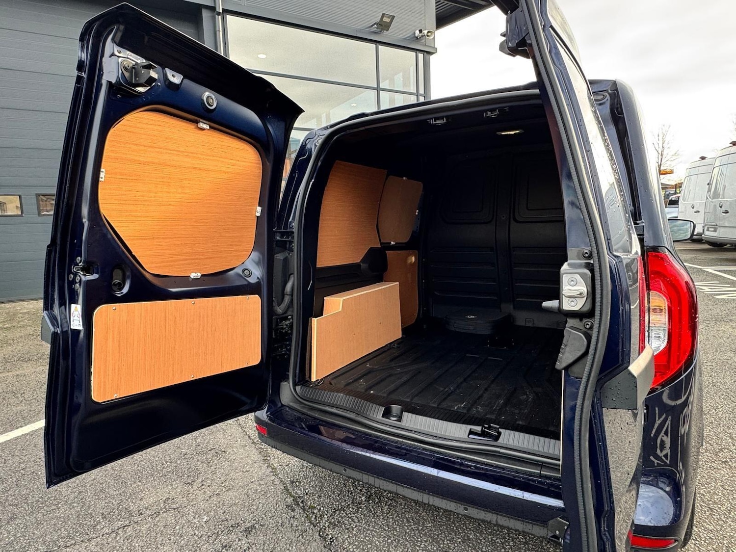 Used Mercedes-Benz Citan 2025 for sale - 76513327: Photo 18