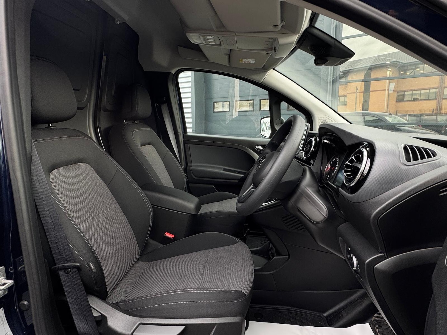 Used Mercedes-Benz Citan 2025 for sale - 76513327: Photo 29