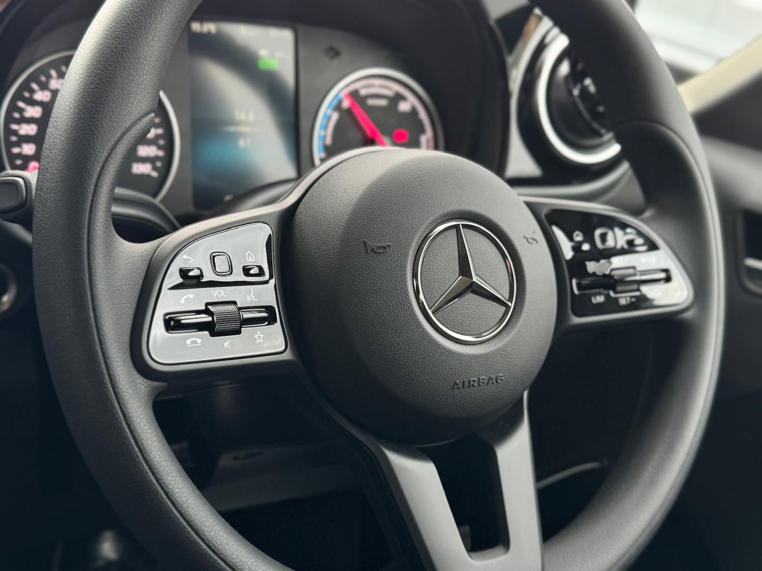 Used Mercedes-Benz Citan 2025 for sale - 76513327: Photo 37