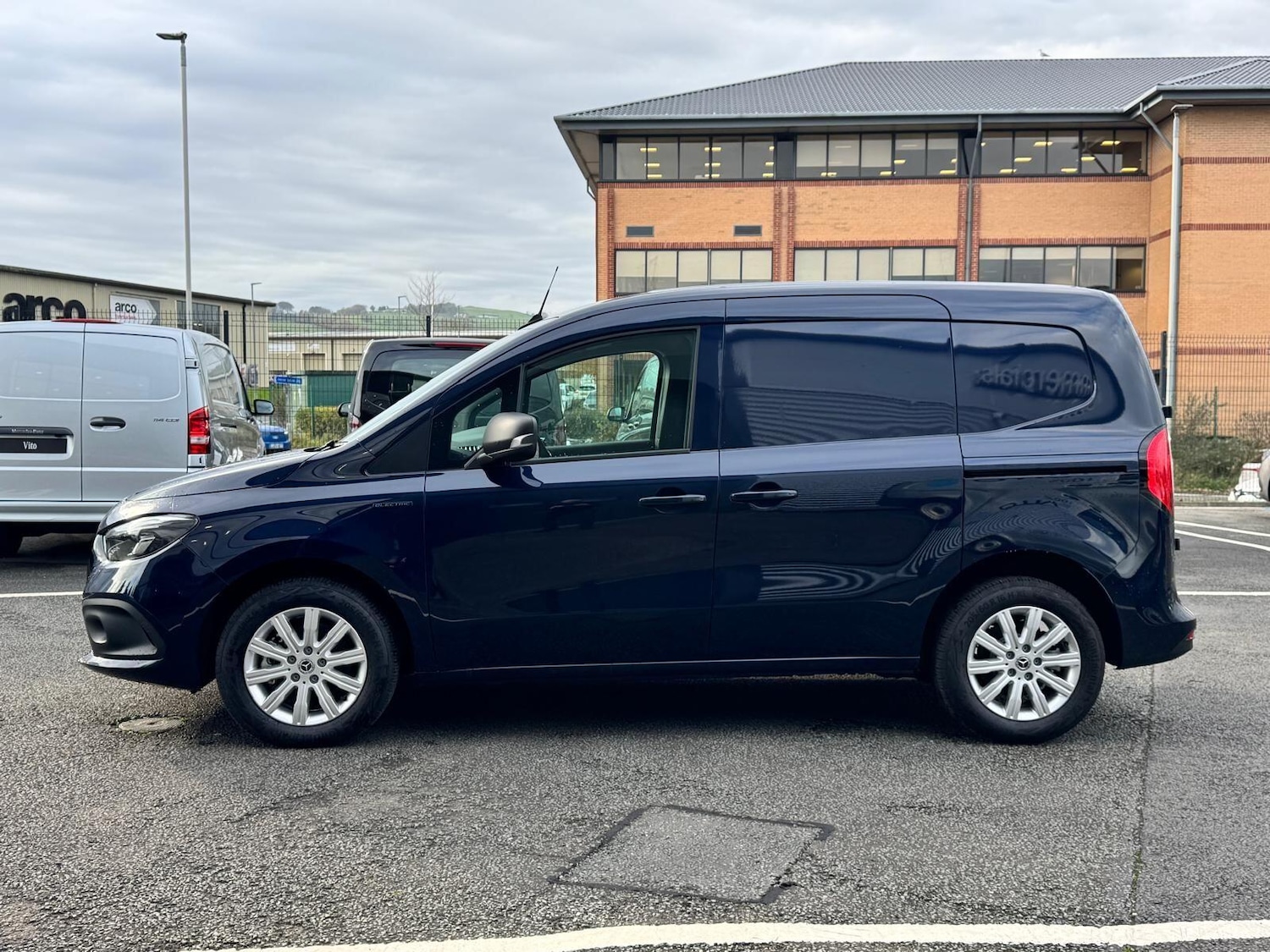 Used Mercedes-Benz Citan 2025 for sale - 76513327: Photo 6