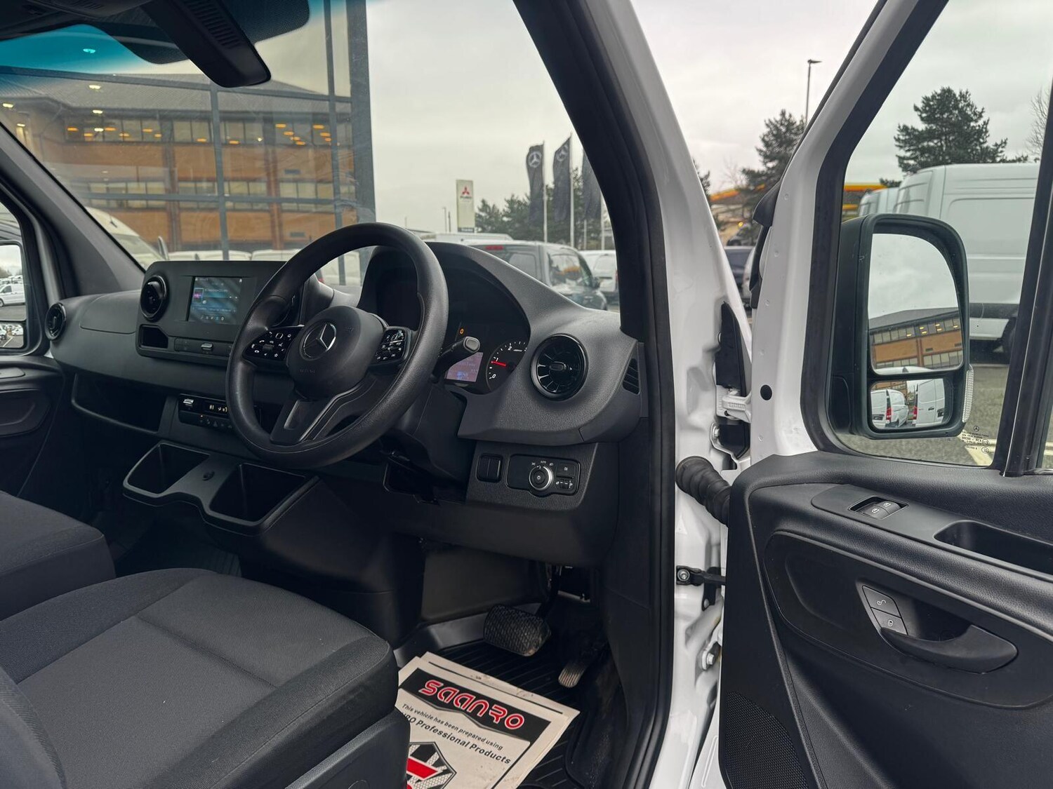 Used Mercedes-Benz Sprinter 2023 for sale - 77695554: Photo 18