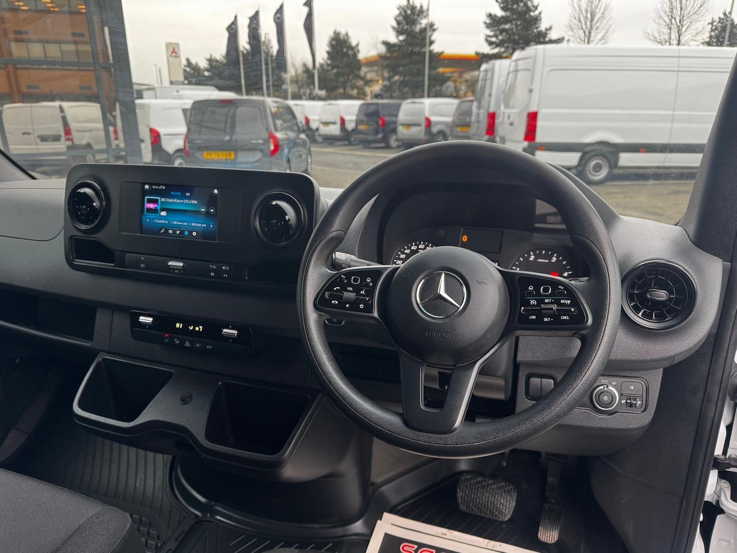 Used Mercedes-Benz Sprinter 2023 for sale - 77695554: Photo 2