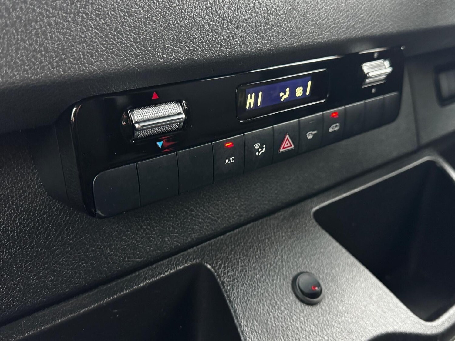 Used Mercedes-Benz Sprinter 2023 for sale - 77695554: Photo 27