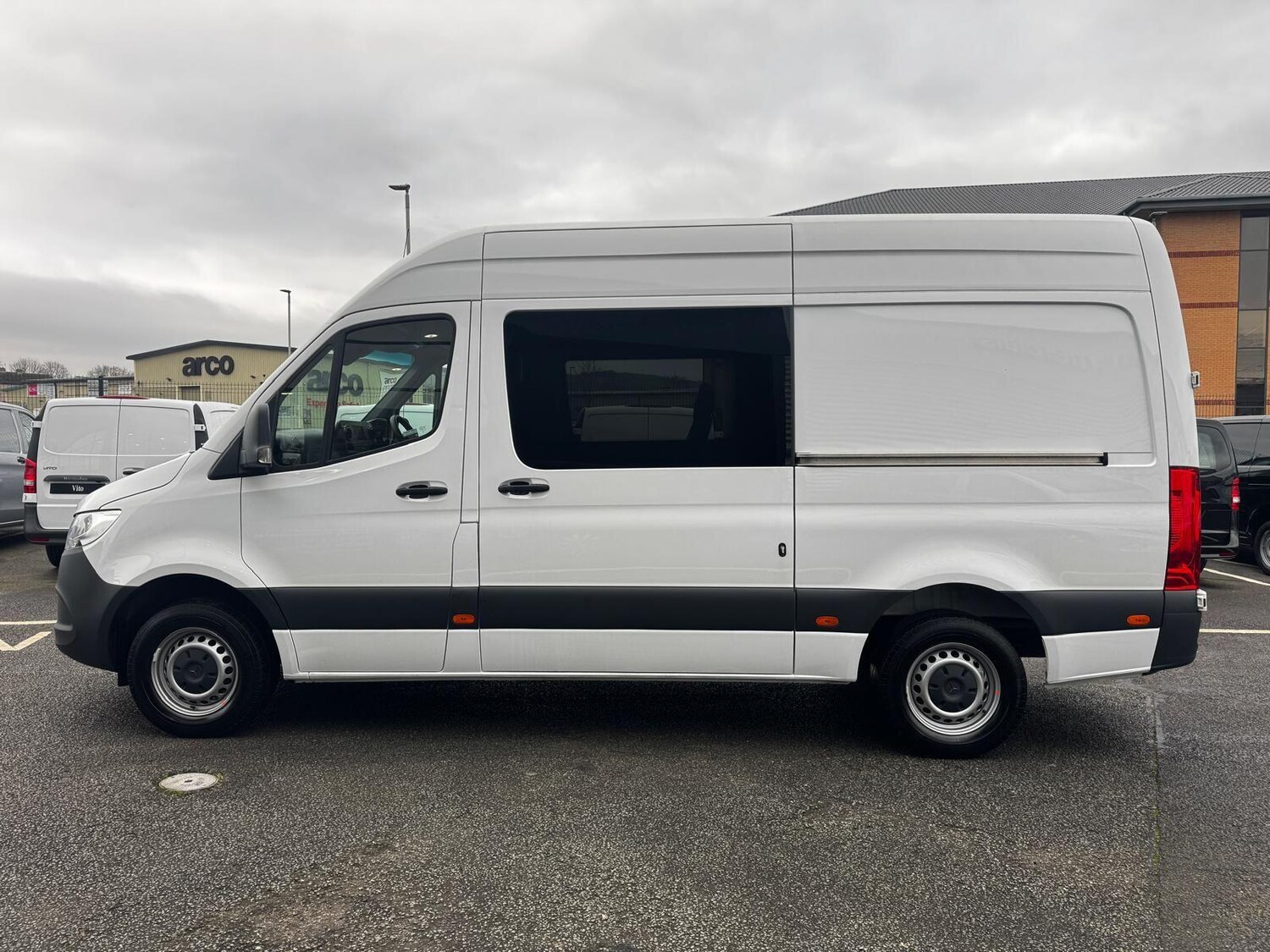 Used Mercedes-Benz Sprinter 2023 for sale - 77695554: Photo 6