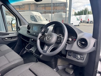 Used Mercedes-Benz Sprinter 2024 for sale - 75508359: Photo