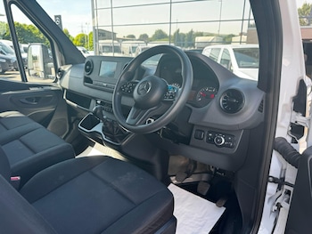 Used Mercedes-Benz Sprinter 2022 for sale - 79062100: Photo