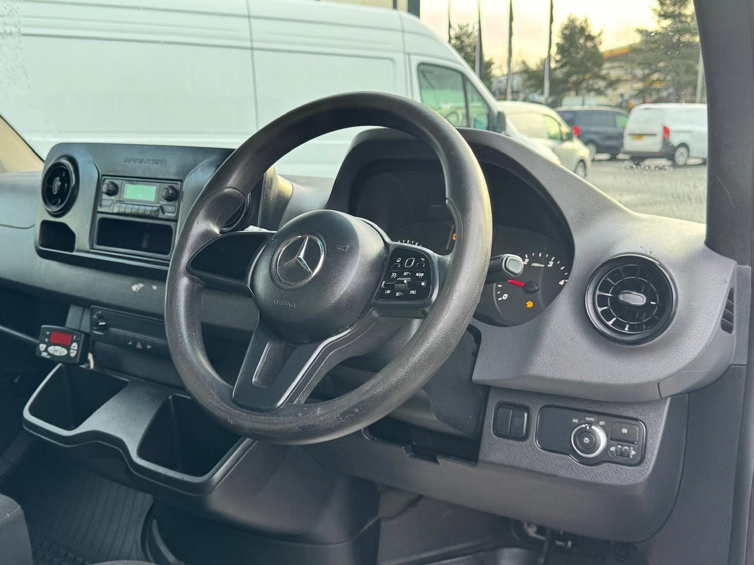 Used Mercedes-Benz Sprinter 2019 for sale - 77016604: Photo 2