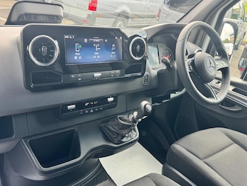 Used Mercedes-Benz Sprinter 2025 for sale - 76360500: Photo