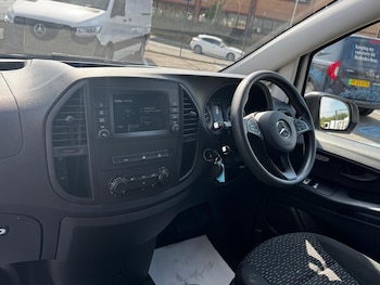Used Mercedes-Benz Vito 2022 for sale - 79497031: Photo
