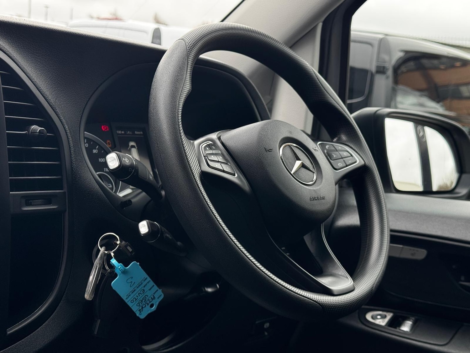 Used Mercedes-Benz Vito 2023 for sale - 78184379: Photo 22