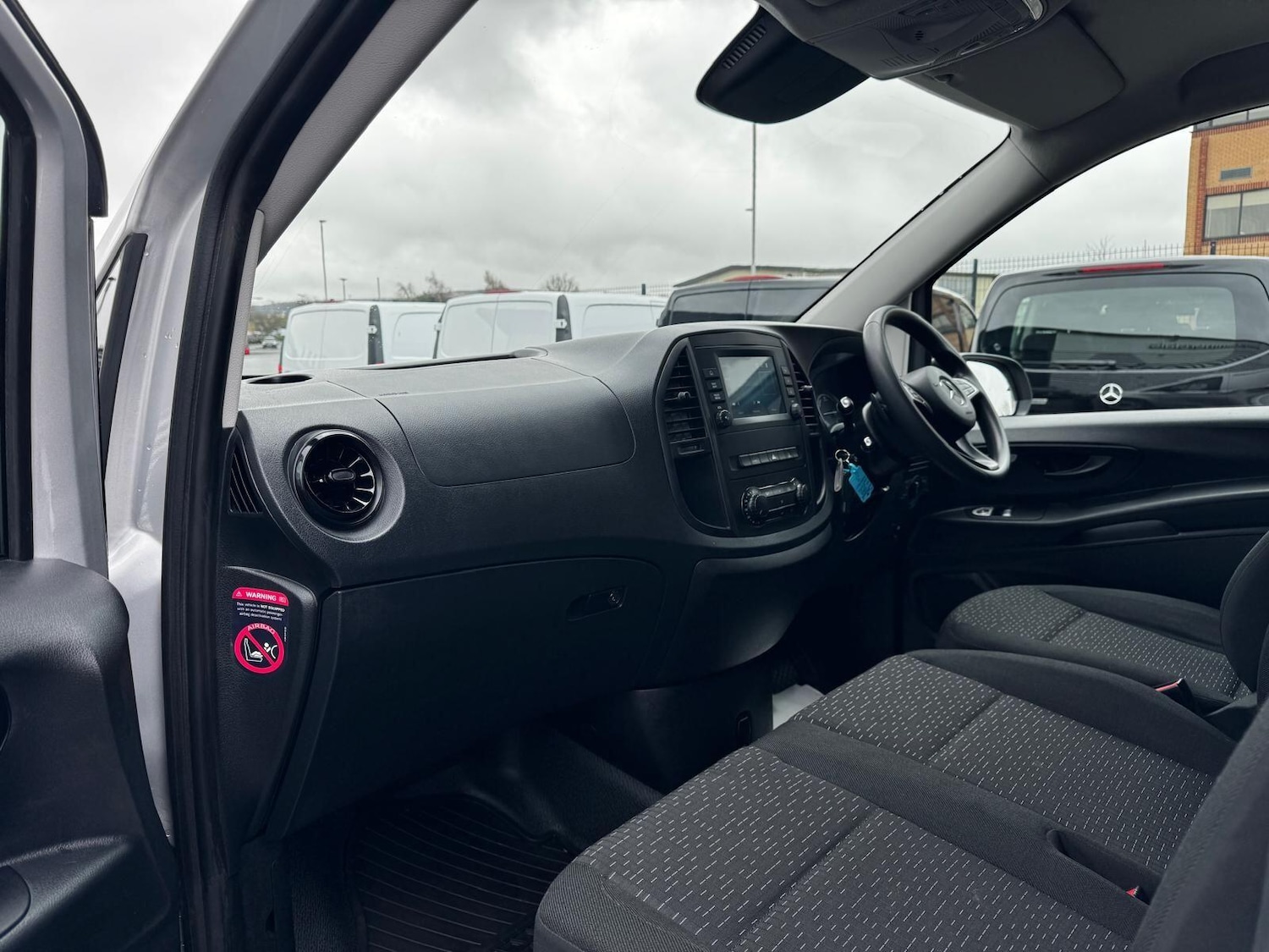 Used Mercedes-Benz Vito 2023 for sale - 78184379: Photo 23