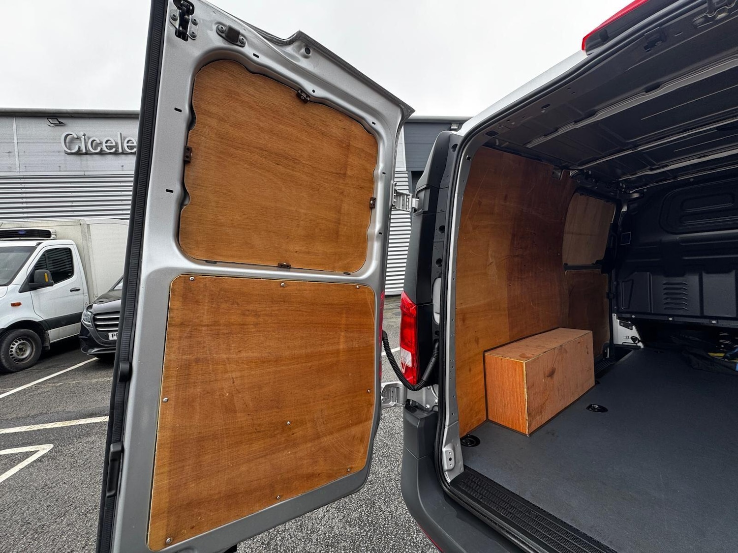 Used Mercedes-Benz Vito 2023 for sale - 78184379: Photo 45