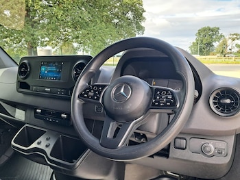 Used Mercedes-Benz Sprinter 2024 for sale - 77015776: Photo