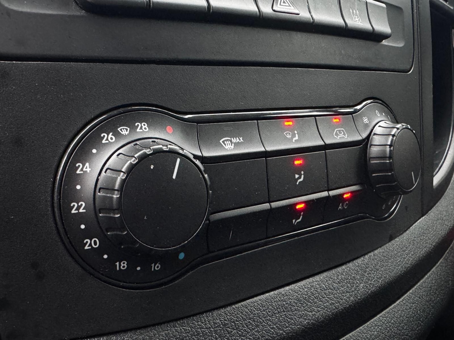 Used Mercedes-Benz Vito 2023 for sale - 77425985: Photo 26