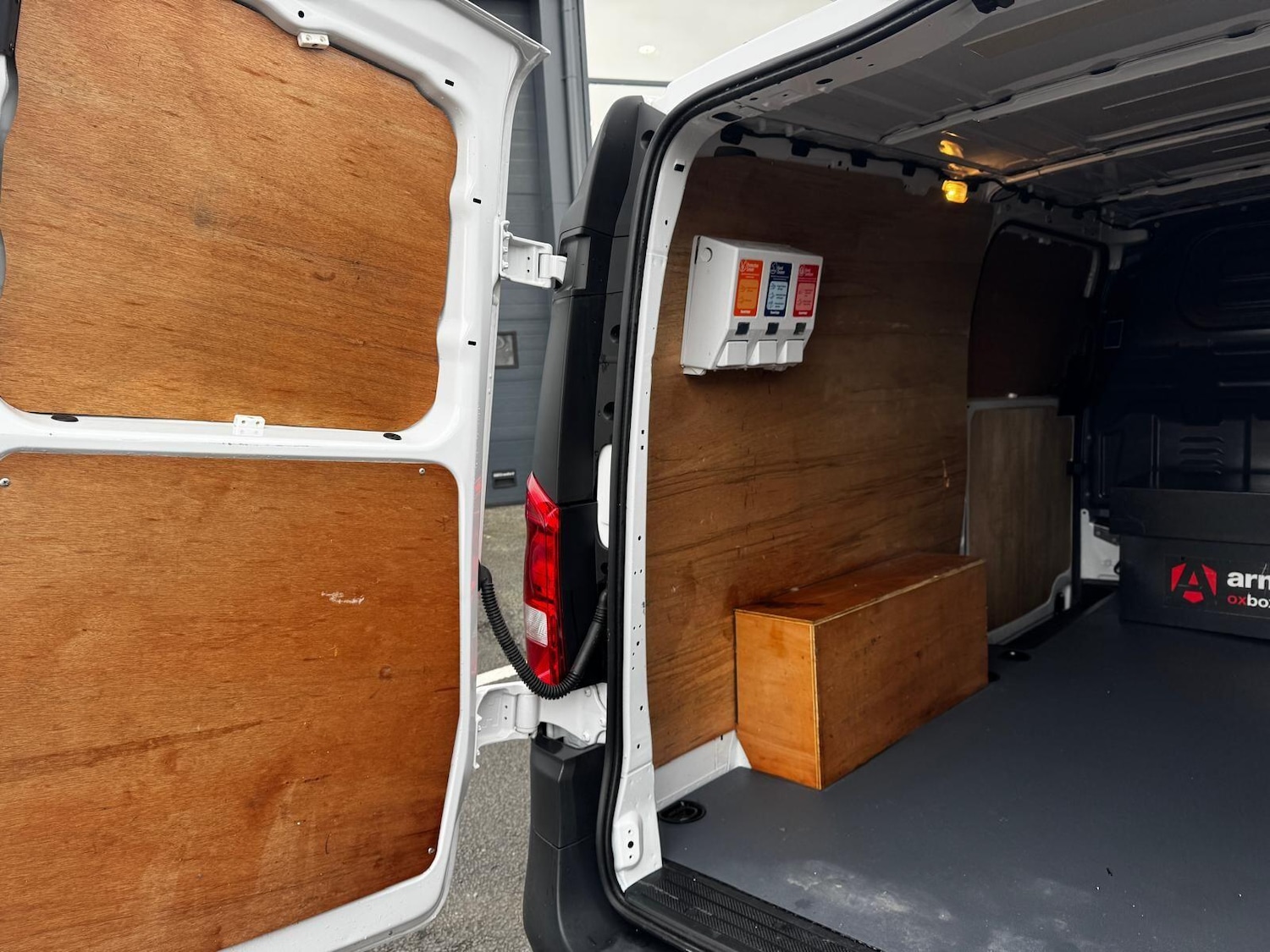 Used Mercedes-Benz Vito 2023 for sale - 77425985: Photo 38