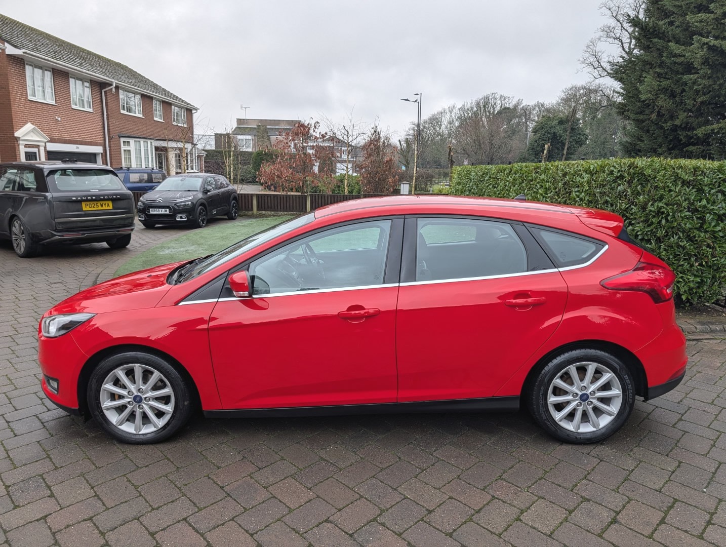 Used Ford Focus 2017 for sale - 77615598: Photo 11