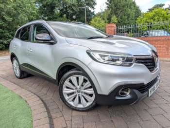 2016 (66) - 1.6 dCi Signature Nav *FSH, Just Serviced & MOT 06/26* 5-Door