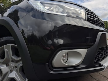 Used Dacia Sandero Stepway 2019 for sale - 79571526: Photo