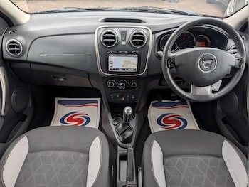 Used Dacia Sandero Stepway 2013 for sale - 78508044: Photo