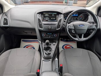 Used Ford Focus 2015 for sale - 78360468: Photo