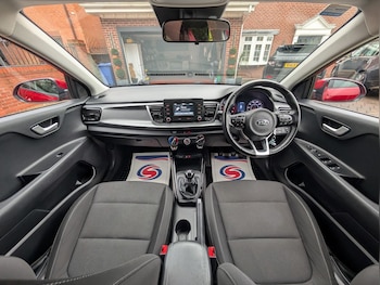 Used Kia Rio 2017 for sale - 76534068: Photo