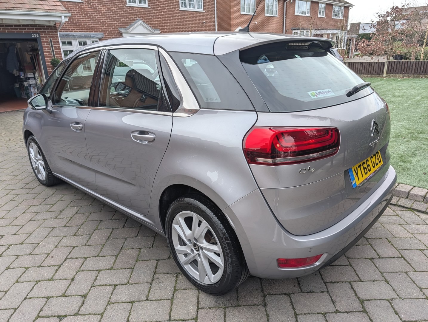 Used Citroen C4 Picasso 2016 for sale - 77517728: Photo 11
