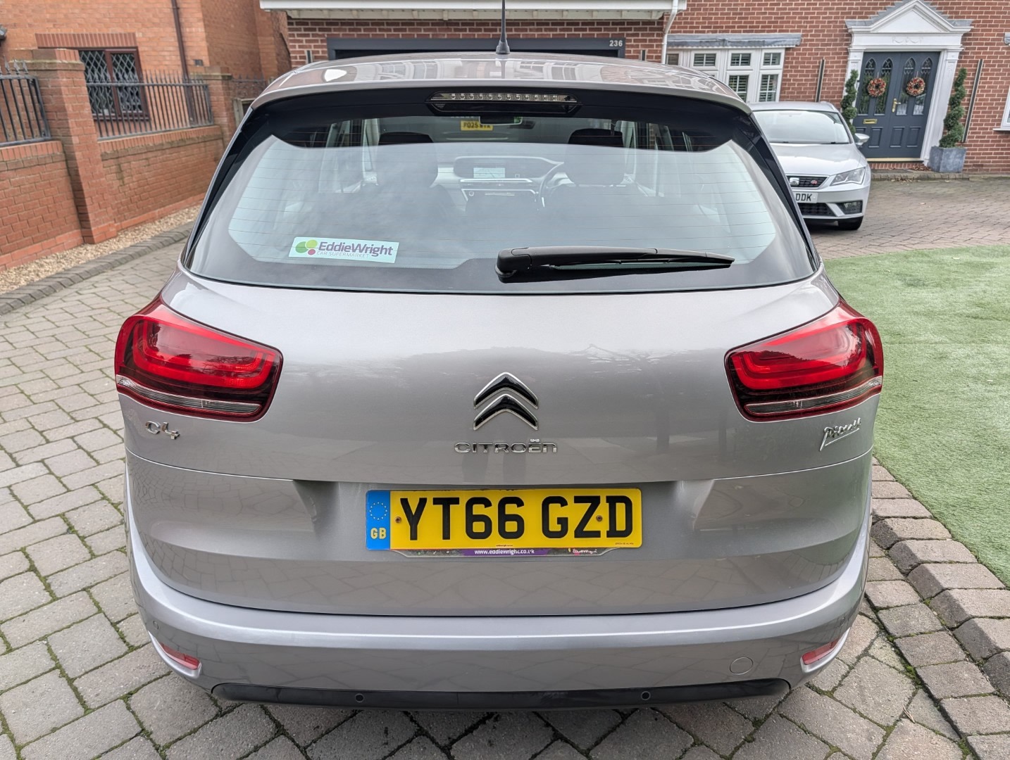 Used Citroen C4 Picasso 2016 for sale - 77517728: Photo 12