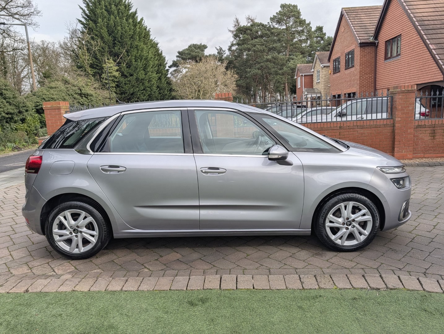 Used Citroen C4 Picasso 2016 for sale - 77517728: Photo 15