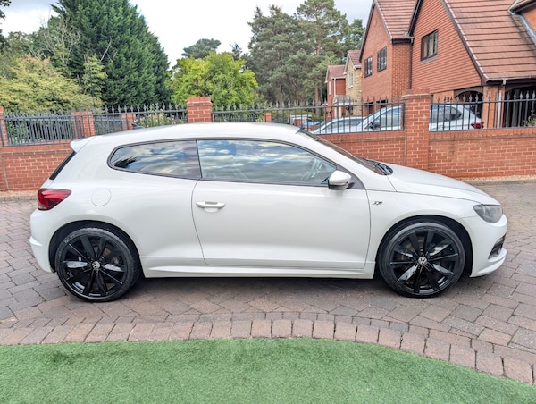 Used Volkswagen Scirocco 2014 for sale - 76114866: Photo 17