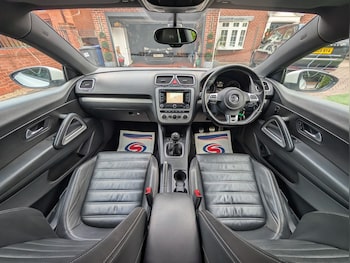 Used Volkswagen Scirocco 2014 for sale - 76114866: Photo
