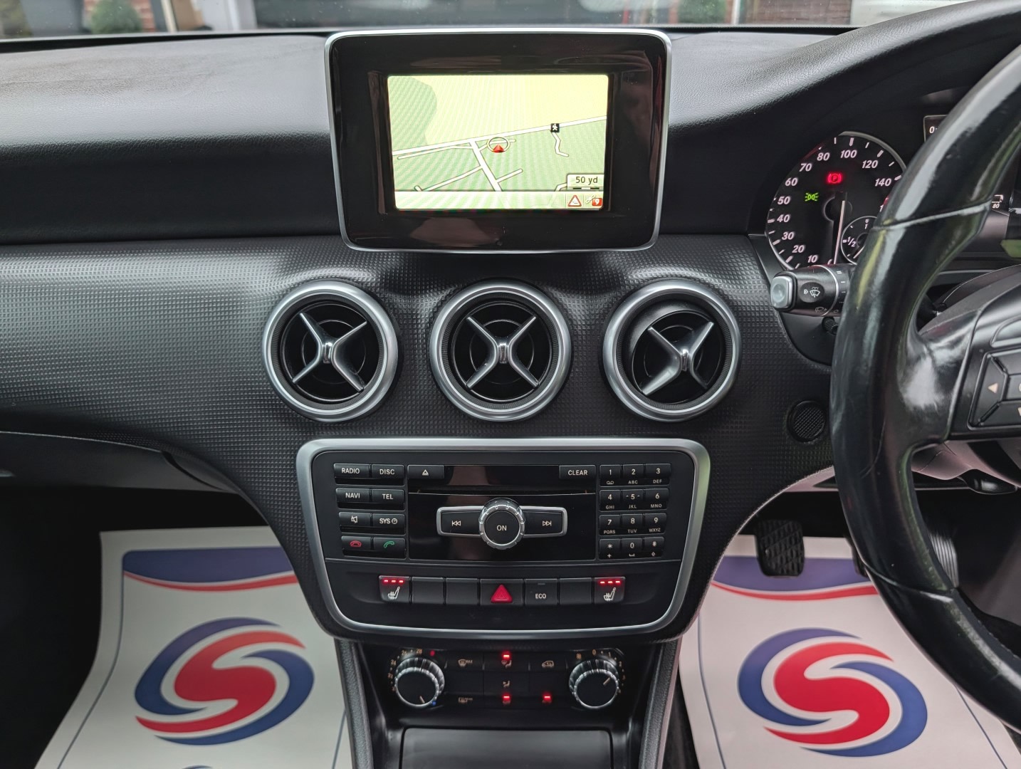 Used Mercedes-Benz A-Class 2014 for sale - 77282355: Photo 19