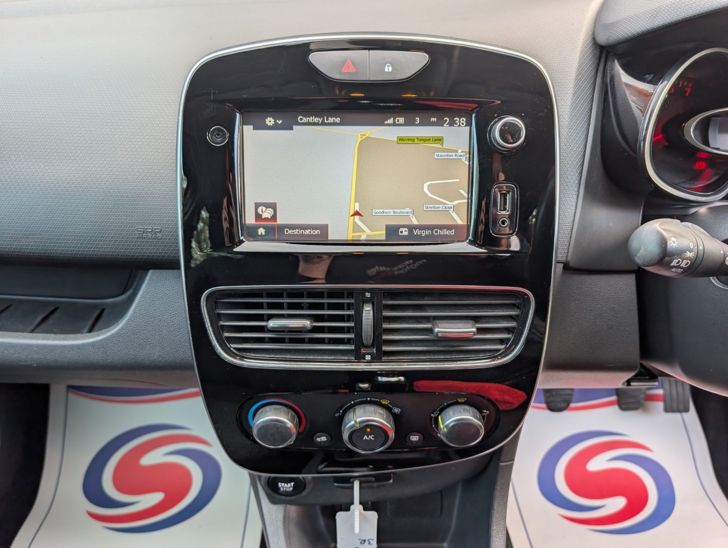 Used Renault Clio 2017 for sale - 76560671: Photo 19