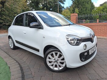 2016 (16) - 1.0 SCE Iconic *FSH, Just Serviced & MOT 09/26* 5-Door