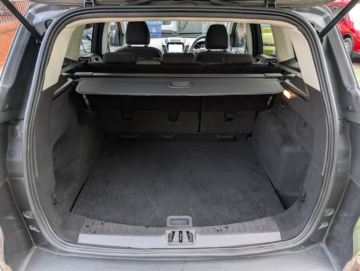 Used Ford Kuga 2018 for sale - 76837243: Photo 25