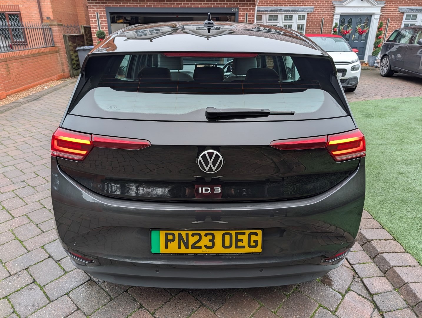 Used Volkswagen ID.3 2023 for sale - 76877870: Photo 12