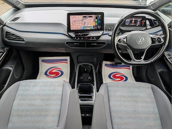Used Volkswagen ID.3 2023 for sale - 76877870: Photo