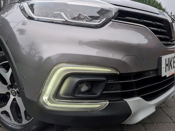 Used Renault Captur 2019 for sale - 77104593: Photo