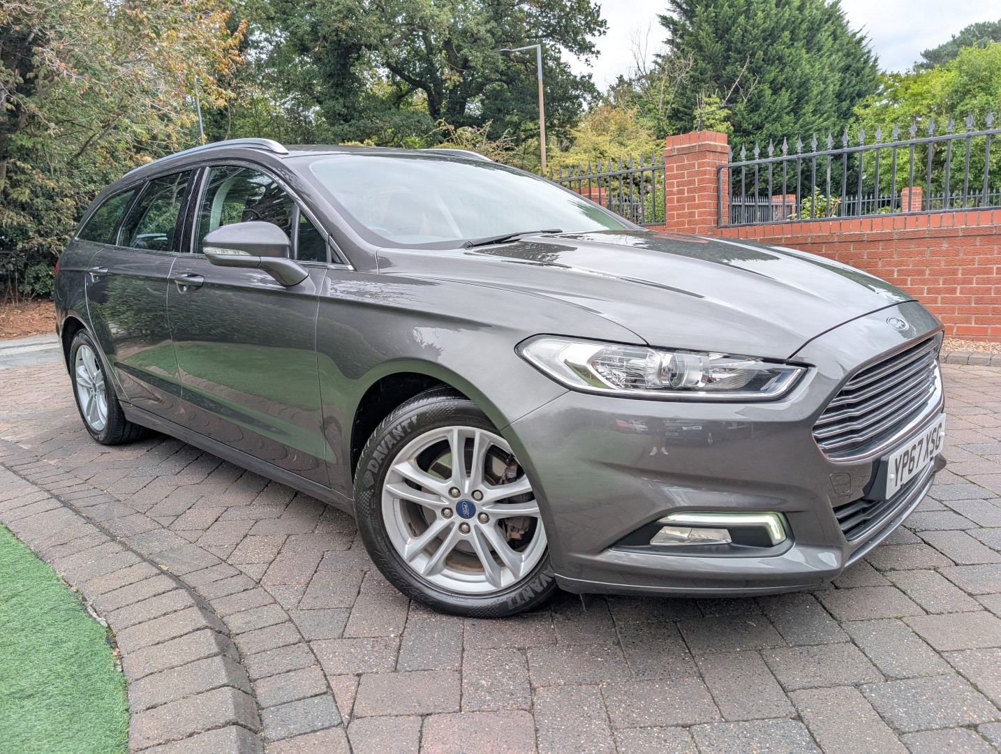 Used Ford Mondeo 2017 for sale - 76036293: Photo 1