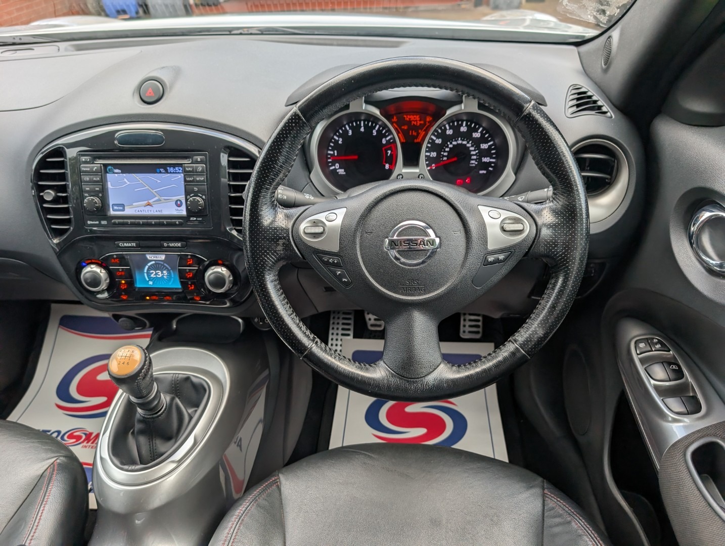 Used Nissan Juke 2011 for sale - 76369199: Photo 17