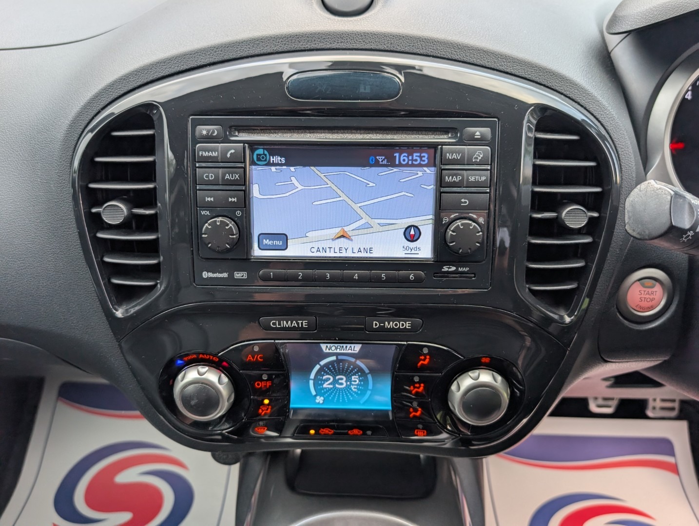 Used Nissan Juke 2011 for sale - 76369199: Photo 19