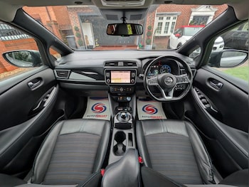 Used Nissan Leaf 2021 for sale - 76822033: Photo